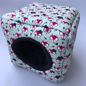 Dapper Mr Fox cosy cube house. Hedgehog and guinea pig cube house. Padded fleece lined house.