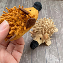 Load image into Gallery viewer, Hedgehog catnip toy. Hedgehog plushie.