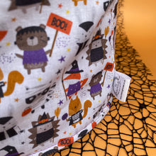 Load image into Gallery viewer, Halloween animals cover for plastic igloo. Igloo for hedgehog, guinea pig and small pets