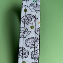 Load image into Gallery viewer, Hedgehog wristlet keychain. Hedgehog keyring.