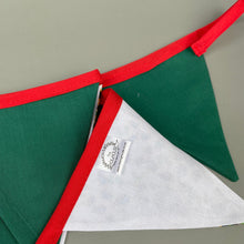 Load image into Gallery viewer, Christmas holly miniature bunting. Viv decorations. Cage decorations.