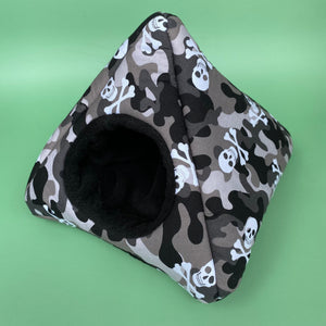 Camo skulls tent house. Hedgehog and small animal house. Padded fleece lined house.