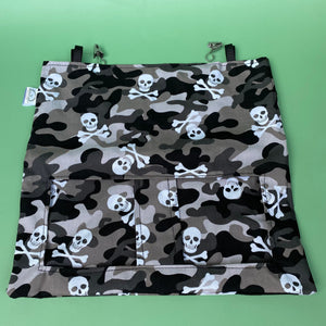 Camo skulls hanging hay bag for guinea pigs. Cotton hay feeder.