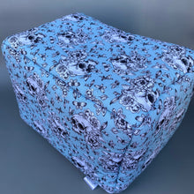 Load image into Gallery viewer, LARGE Vintage Floral Skulls cosy bed. Cosy cube. Cuddle Cube. Snuggle house.
