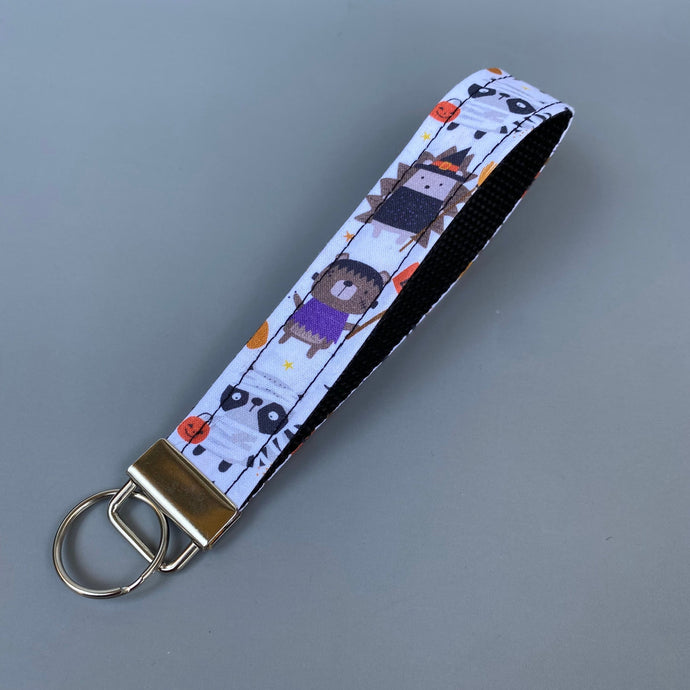 Halloween hedgehog wristlet keychain. Hedgehog keyring.