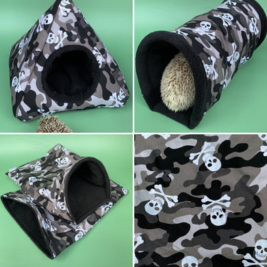 Camo skulls full cage set. Tent house, snuggle sack, tunnel cage set for hedgehogs