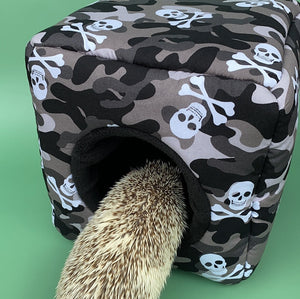 Camo skulls cosy cube house. Hedgehog and guinea pig cube house.