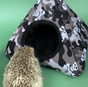 Camo skulls tent house. Hedgehog and small animal house. Padded fleece lined house.
