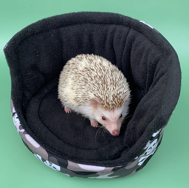 Camo skulls cuddle cup. Pet sofa. Hedgehog and small guinea pig bed. Small pet beds.
