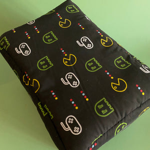 LARGE Gamer cosy bed. Cosy cube. Cuddle Cube. Snuggle house. Fleece hidey.