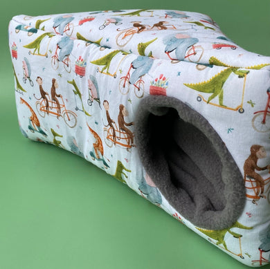 Off to the races corner house. Hedgehog and small pet house. Padded fleece lined house.