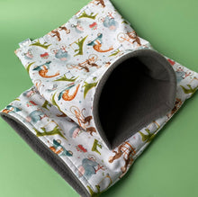 Load image into Gallery viewer, Off to the races mini set. Tunnel, snuggle sack and toys. Fleece bedding.