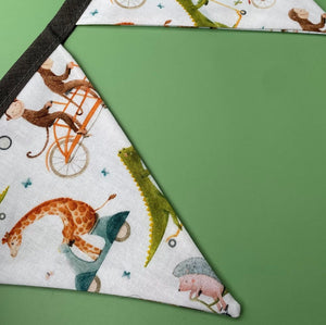 Off to the races miniature bunting. Viv decorations. Cage decorations.