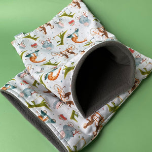 Off to the races full cage set. Cube house, snuggle sack, tunnel cage set for small pets.