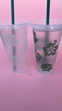 Load image into Gallery viewer, Green hedgehog colour changing cold cup. Cold colour changing 24oz cup