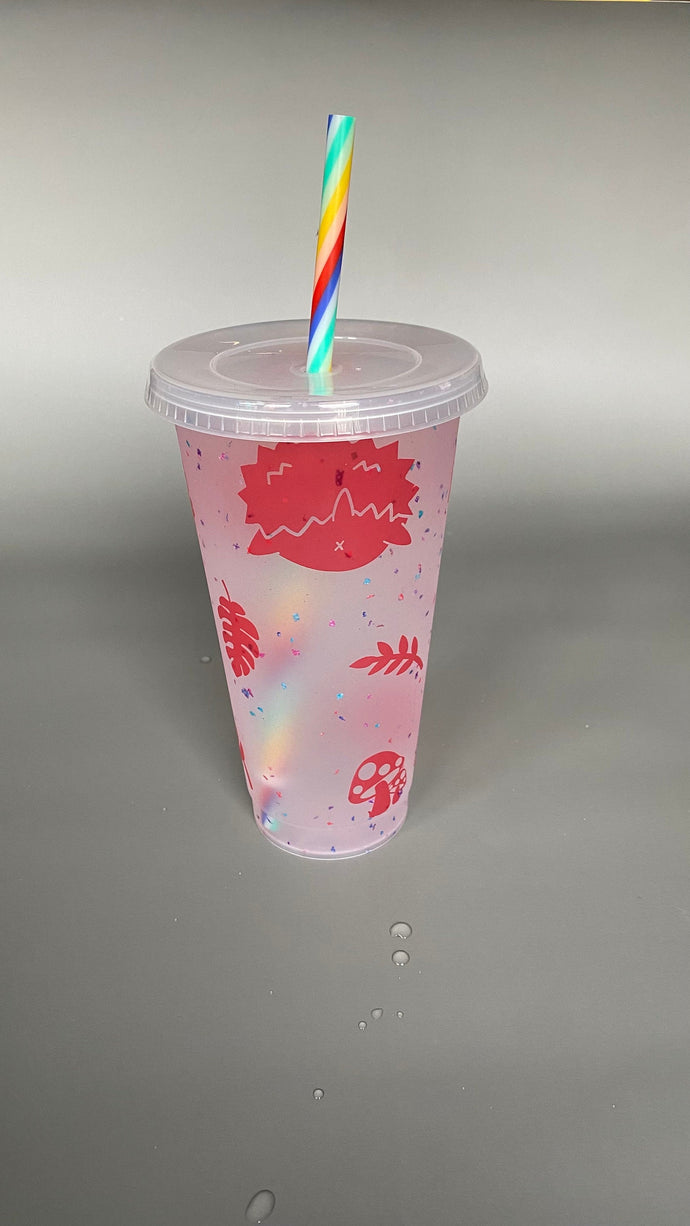 Red hedgehog colour changing cold cup. Cold colour changing 24oz cup