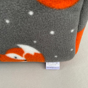 LARGE foxy cosy bed. Snuggle house. Padded fleece house for guinea pigs and chunky hogs