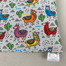 Load image into Gallery viewer, Drama Llama padded bonding bag, carry bag for hedgehogs. Fleece lined.
