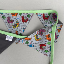 Load image into Gallery viewer, Drama Llamas miniature bunting. Viv decorations. Cage decorations.