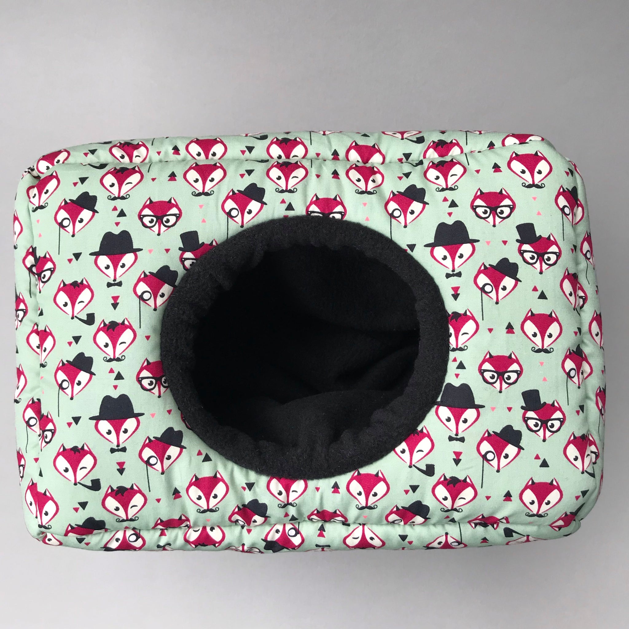 Guinea pig cosy clearance beds