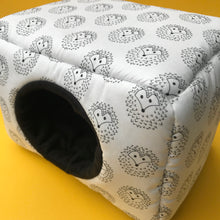 Load image into Gallery viewer, LARGE The Hoghouse cosy bed for guinea pigs. Padded house for guinea pigs.