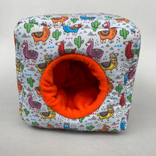 Load image into Gallery viewer, Drama Llama cosy cube house. Hedgehog and guinea pig padded fleece lined house.