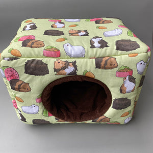 LARGE Guinea Pigs cosy bed. Cosy cube. Padded house for guinea pigs.