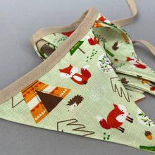 Load image into Gallery viewer, Camping miniature bunting. Viv decorations. Cage decorations.