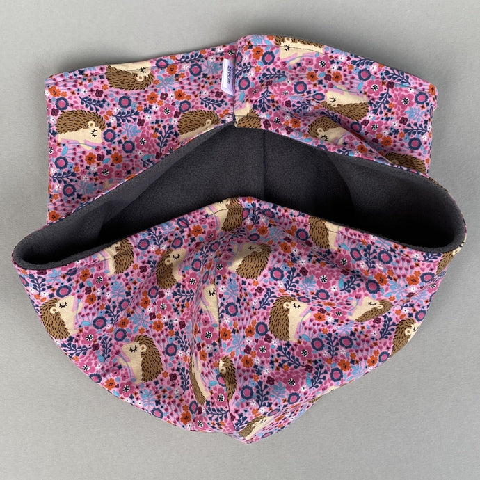Pink Hedgehog bonding scarf for hedgehogs and small pets. Bonding pouch.