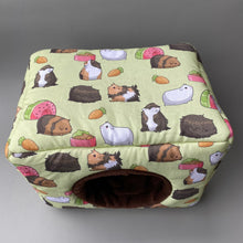 Load image into Gallery viewer, LARGE Guinea Pigs cosy bed. Cosy cube. Padded house for guinea pigs.