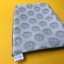 Load image into Gallery viewer, The Hoghouse mini set. Tunnel, snuggle sack and toys.