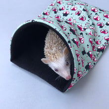 Load image into Gallery viewer, Dapper Mr Fox mini set. Tunnel, snuggle sack and toys.