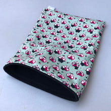 Load image into Gallery viewer, Dapper Mr Fox mini set. Tunnel, snuggle sack and toys.