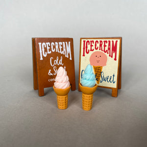 Mini ice creams and ice cream shop board sign for photos. Photo props