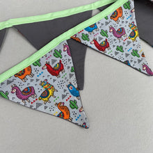 Load image into Gallery viewer, Drama Llamas miniature bunting. Viv decorations. Cage decorations.
