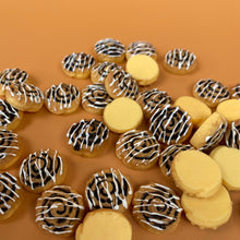 Load image into Gallery viewer, Mini cafe board sign for photos. Coffee and cinnamon bun photo props