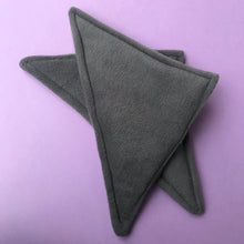 Load image into Gallery viewer, House pad for cosy cube, large house and corner bed. Padded removable mat.