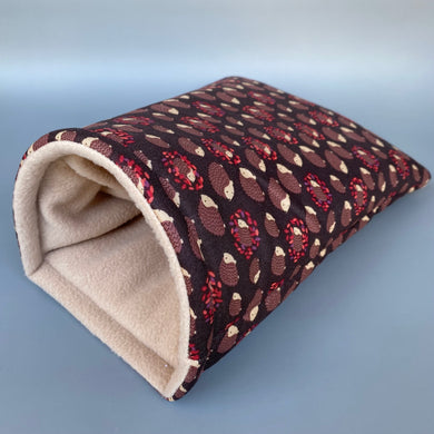 Autumn Hedgehogs cosy snugAutumn Hedgehogs cosy snuggle cave. gle cave. Padded stay open hedgehog bed.