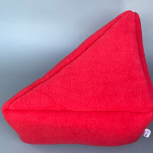 Load image into Gallery viewer, Fleece cosy corner house. Hedgehog bed. Fleece lined.