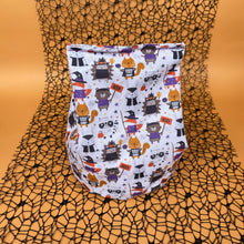 Load image into Gallery viewer, Halloween animals mini bean bag photo prop