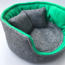 Load image into Gallery viewer, guinea pig bed